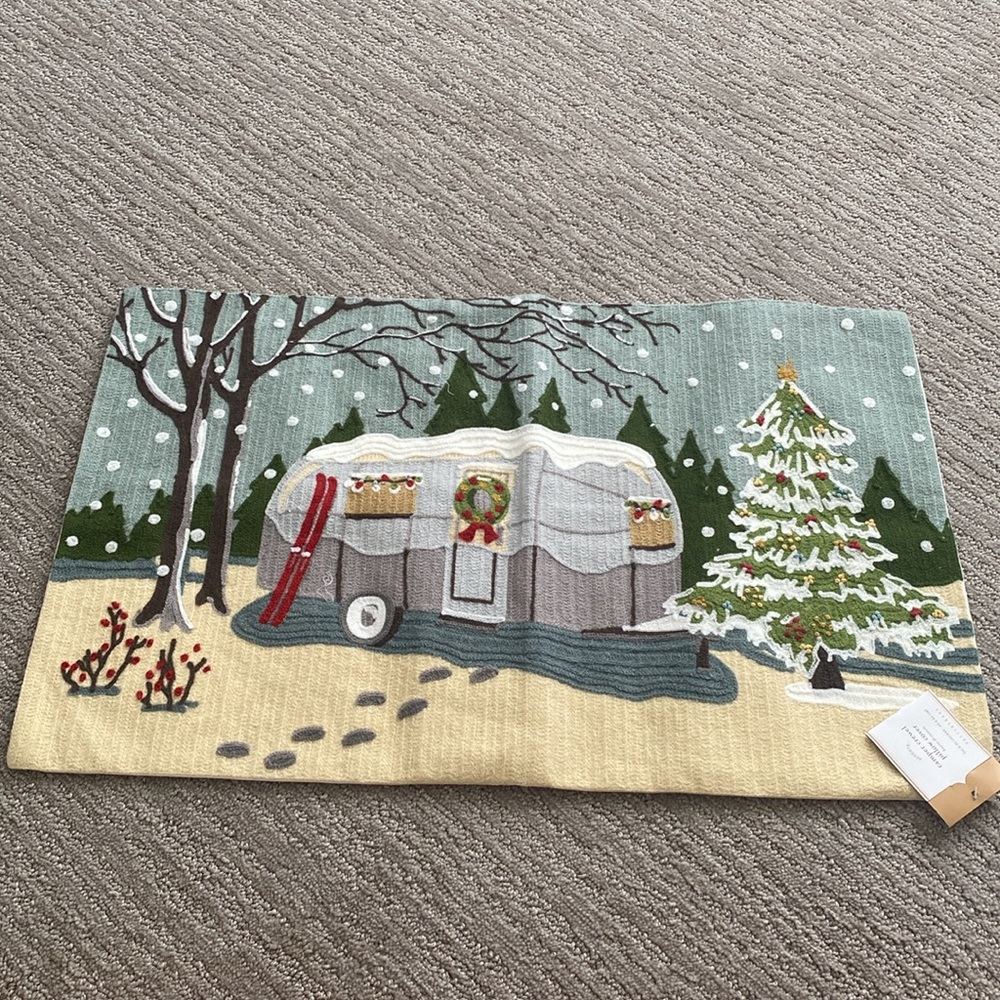 NWT Pottery Barn Christmas Pillow Cover